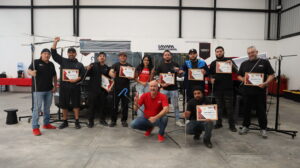 Curso de varillaje PDR en México: aprende a reparar abolladuras sin pintura con técnicas profesionales y aumenta tus ingresos en el sector automotriz.